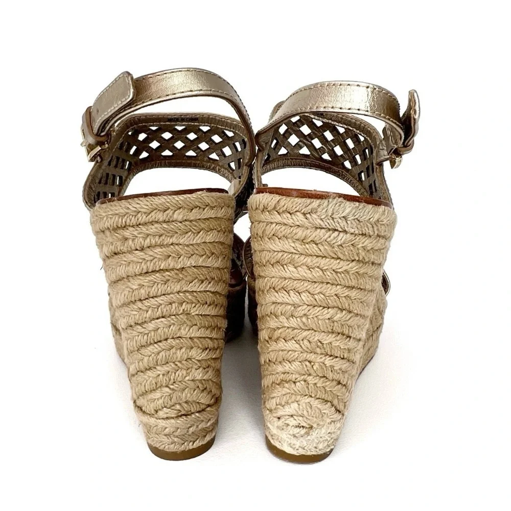 Tory Burch Wedge Espadrille Sandals Size 8 Platinum Metallic Leather Heels Shoes